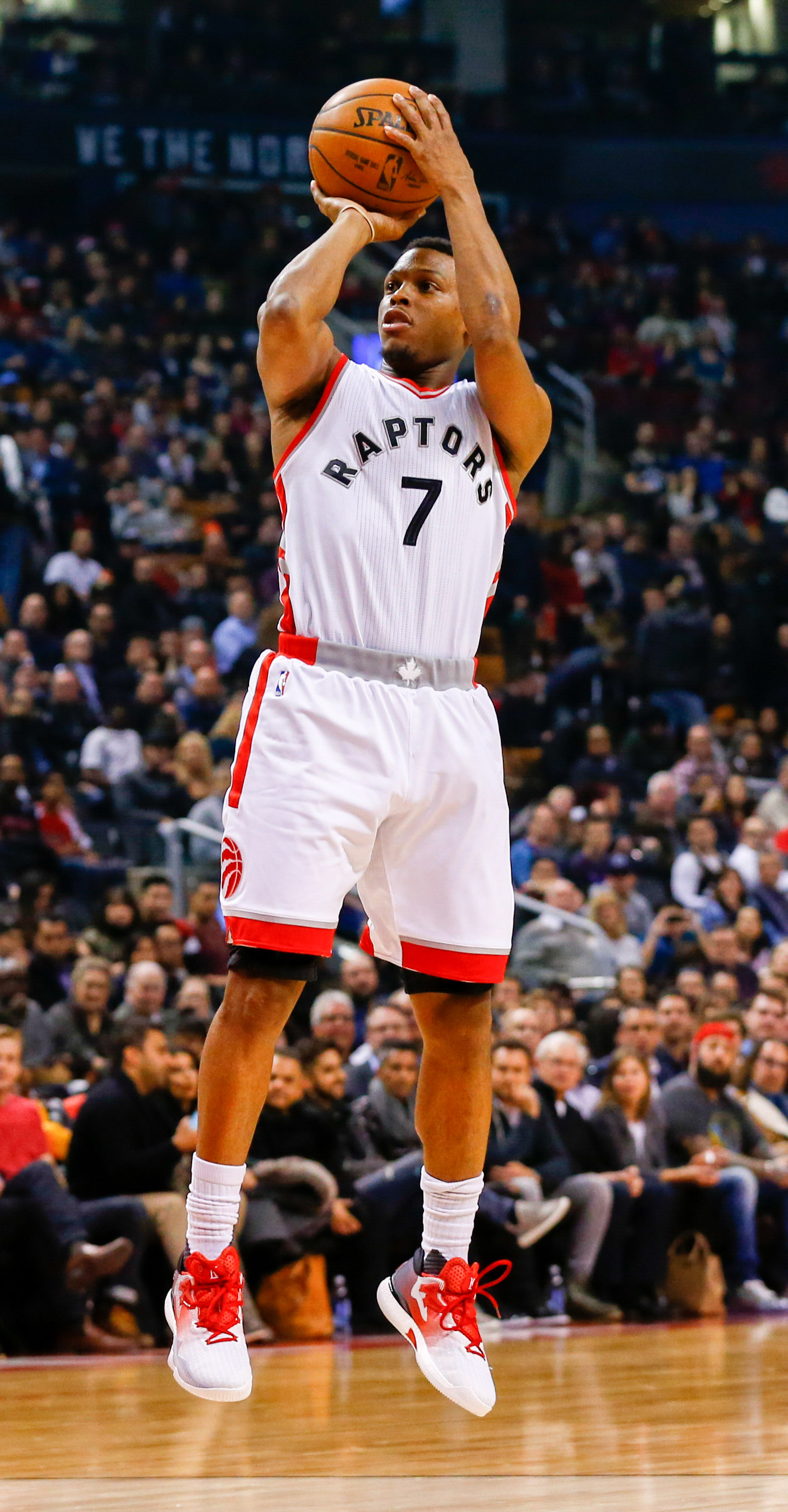 Kyle Lowry | Basketball Wiki | Fandom