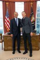 Barack Obama and Stephen Curry