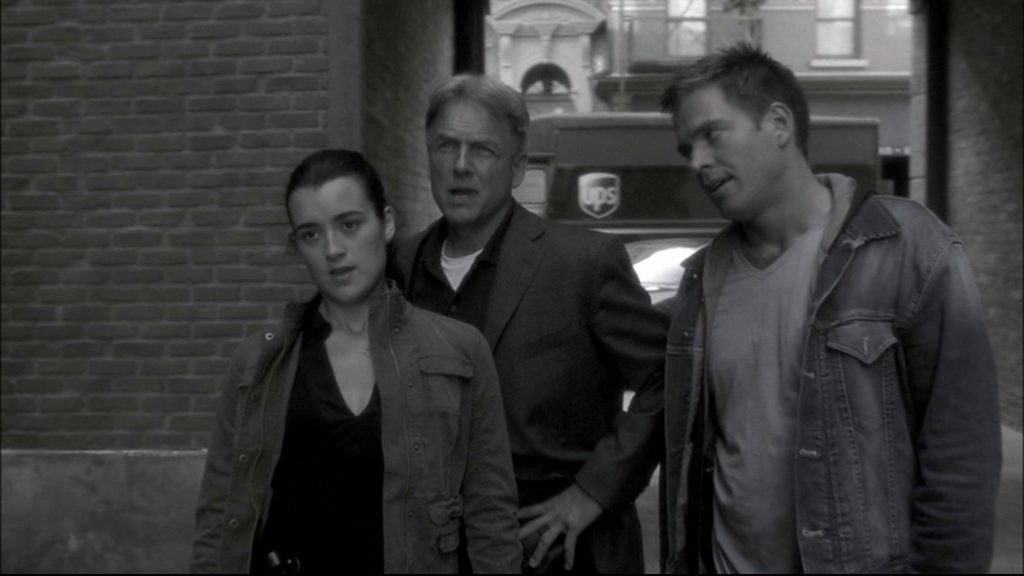MOVB ncis！ NCIS