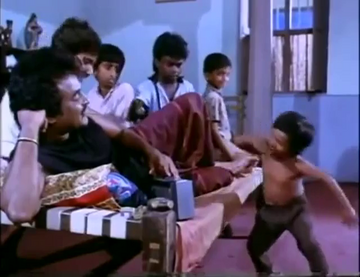 Adhisaya piravi movie top