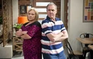 NEIGHBOURS-WEEK32-SHEILA-CANNING-KARL-KENNEDY-TGK101-300x190.jpg (17 KB)