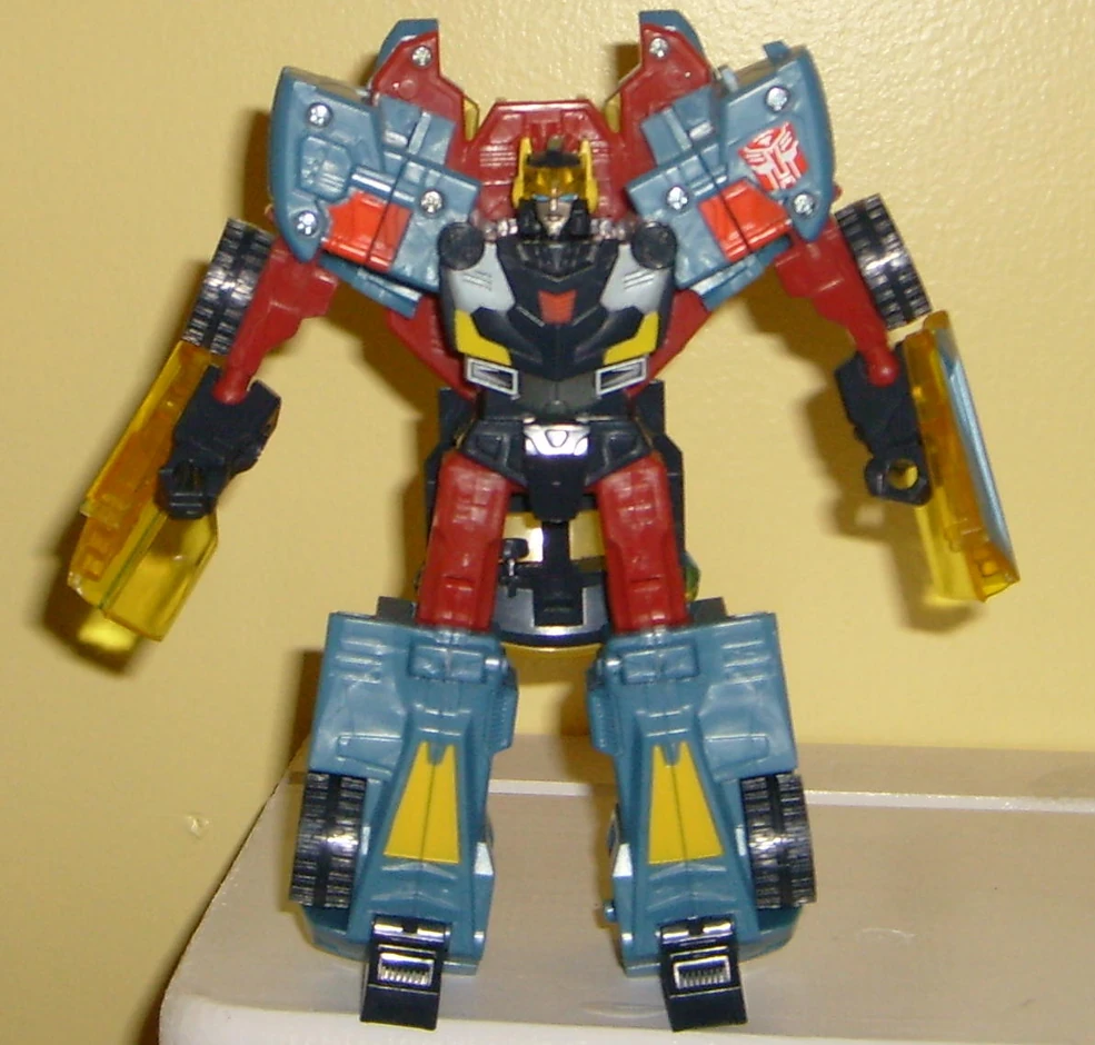 Transformers Legends Of Cybertron - Hot Shot by Hasbro (English