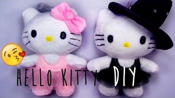 HELLO KITTY DE PELUCHE