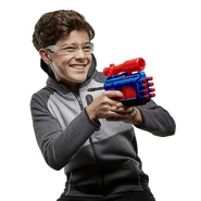 OpticQS4 modelblue.jpg (92 KB) A model aiming the blue Optic QS-4.