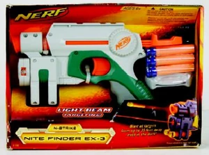 The fourth box, grey and green. 2004-2006.