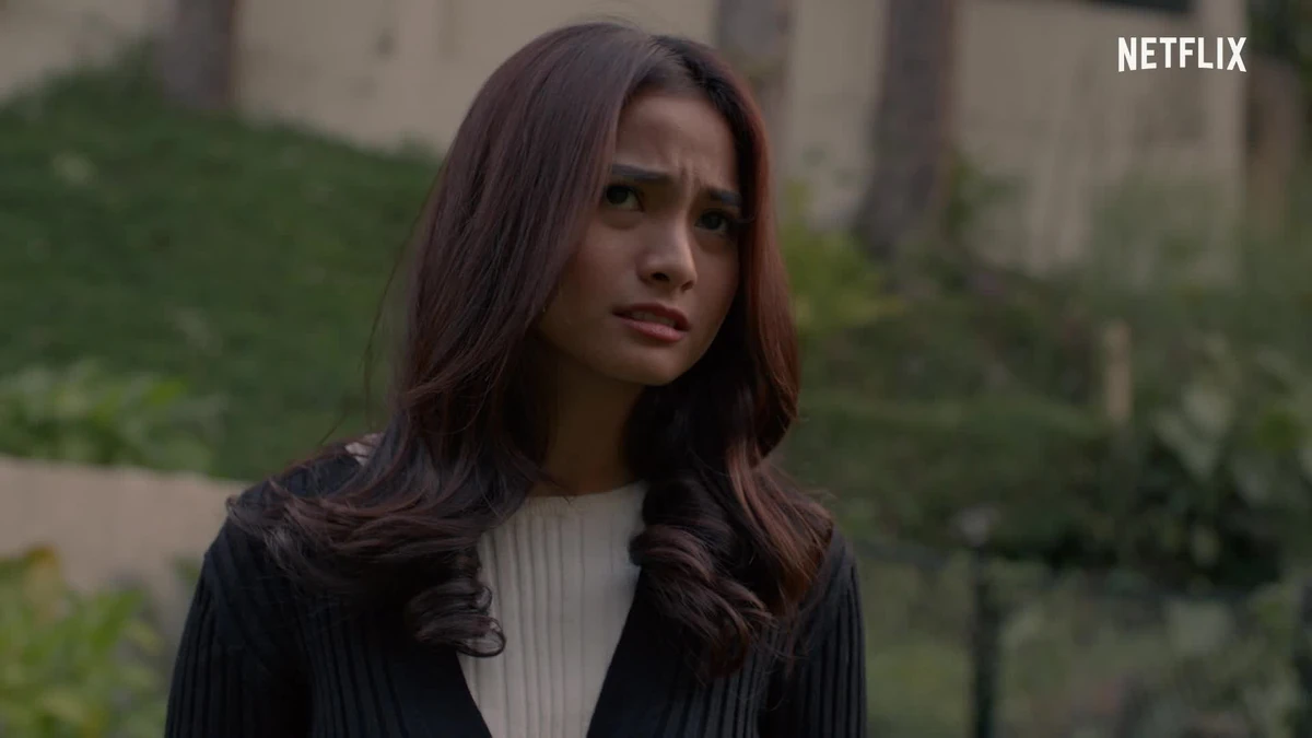 Aya | Netflix Characters Wiki | Fandom