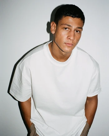 Emilio Sakraya | Netflix Wiki | Fandom