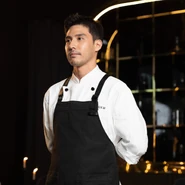 Hunger - Tone in the kitchen.jpg (76 KB) Tone in the kitchen