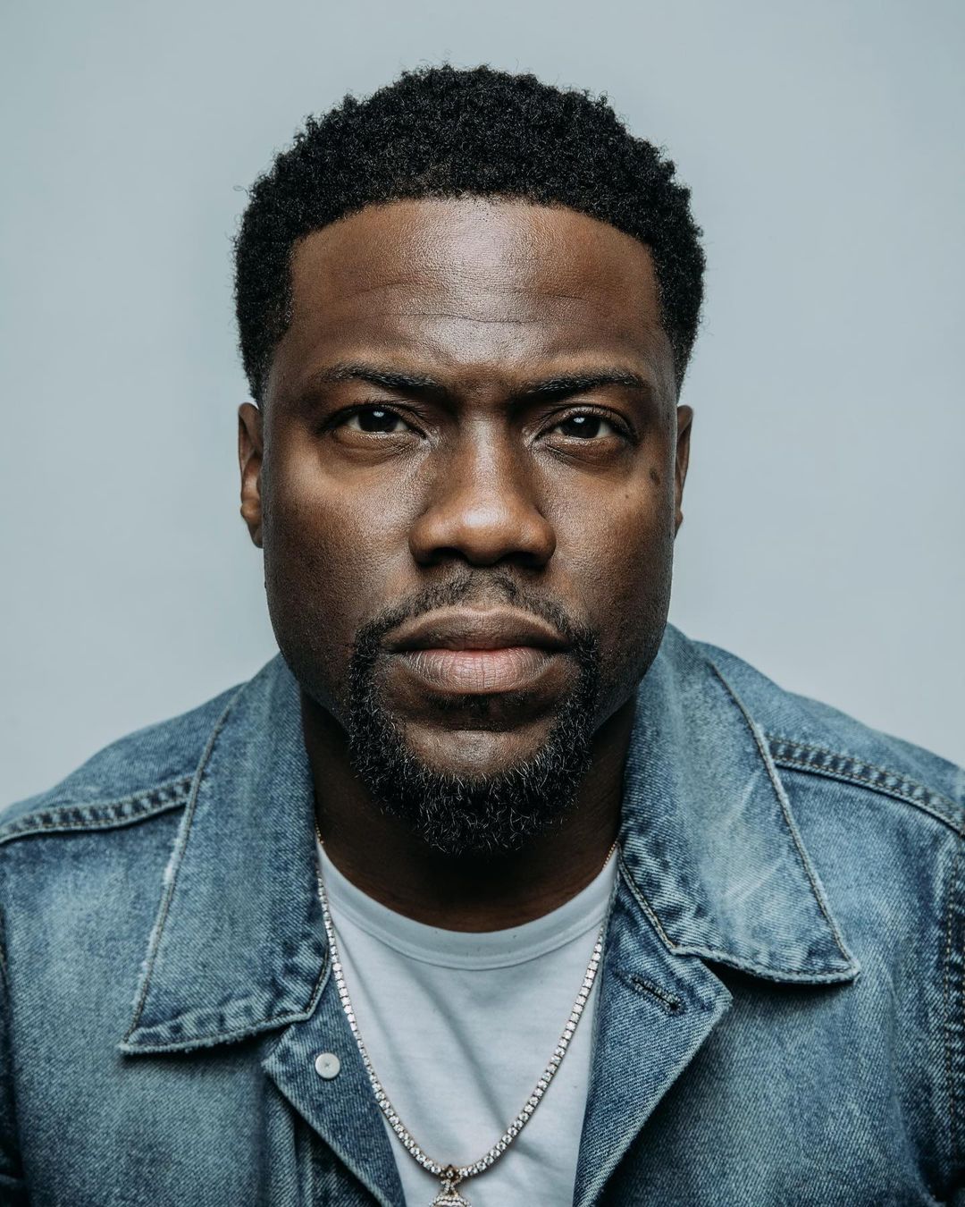 Oscars Would Reinstate Kevin Hart As Host… If He's Up For It | Decider
