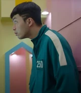 Player 250 Squid Game.png (450 KB)