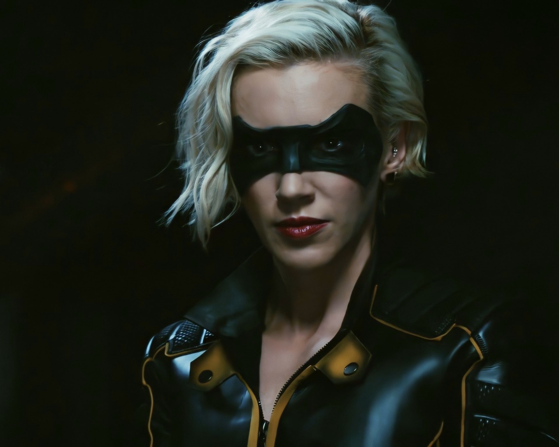 Black Canary suit Earth 2 New Arrowverse Wiki Fandom
