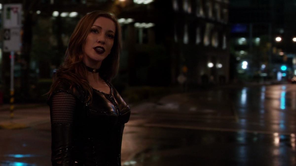 Laurel Lance Earth Two New Arrowverse Wiki Fandom 5033