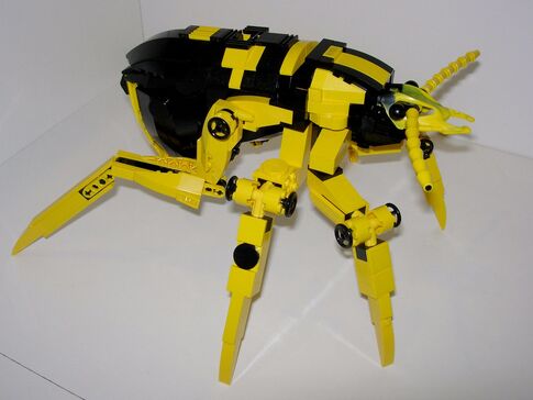Bombbeetlezord1
