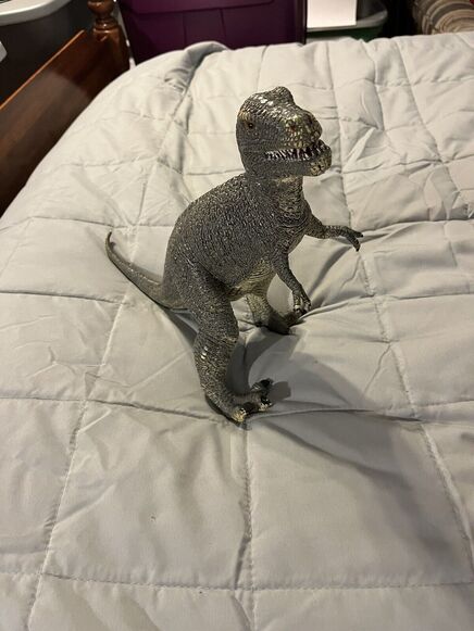 Trex-aaadinotoy1