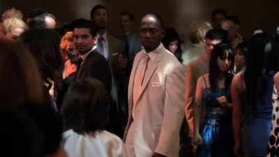 Winston (1x03 Ślub)