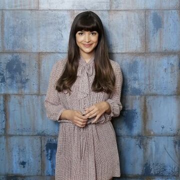 Cece Parekh New Girl Wiki Fandom Cece Parekh New Girl Wiki Fandom