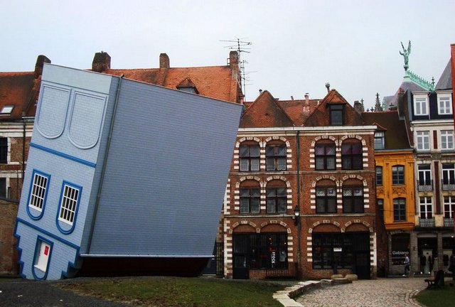 La Maison tombée du ciel, 2012