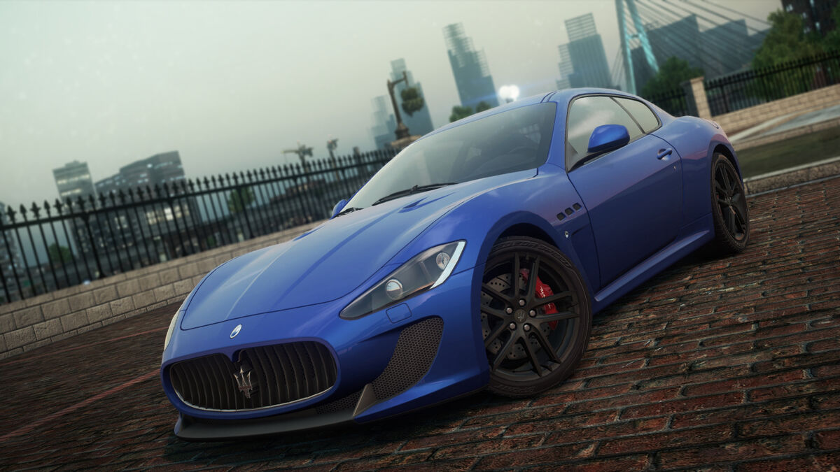 Мазерати GRANTURISMO 2012