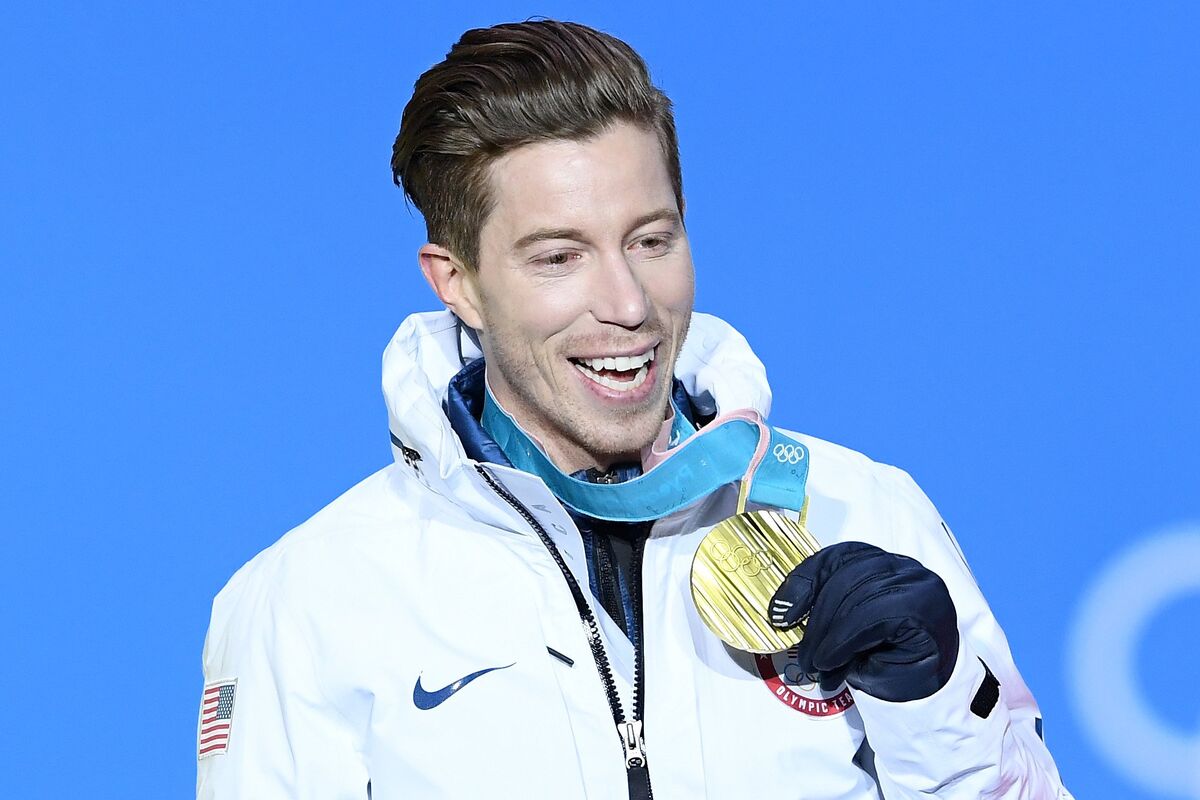 WATCH: Shaun White Shows Off Custom Louis Vuitton Gear in Snowboarding  Skill-Show - EssentiallySports