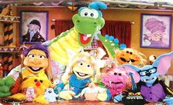 EureekasCastle-Cast.jpg