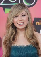 Jennette McCurdy at Nickelodeon KCA 2010