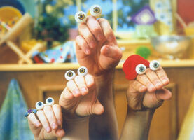 Oobi - A Noggin show about Oobi, Uma, Kako, and Grampu.