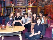 Normal Cast 0.jpg (32 KB) (Left to right) Lisa, Shane, Jack, Jamie, Chelsea, Kyle, and Giovonnie