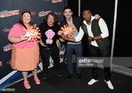 Lori Beth with Danny Tamberelli, Josh Server and Kel Mitchell