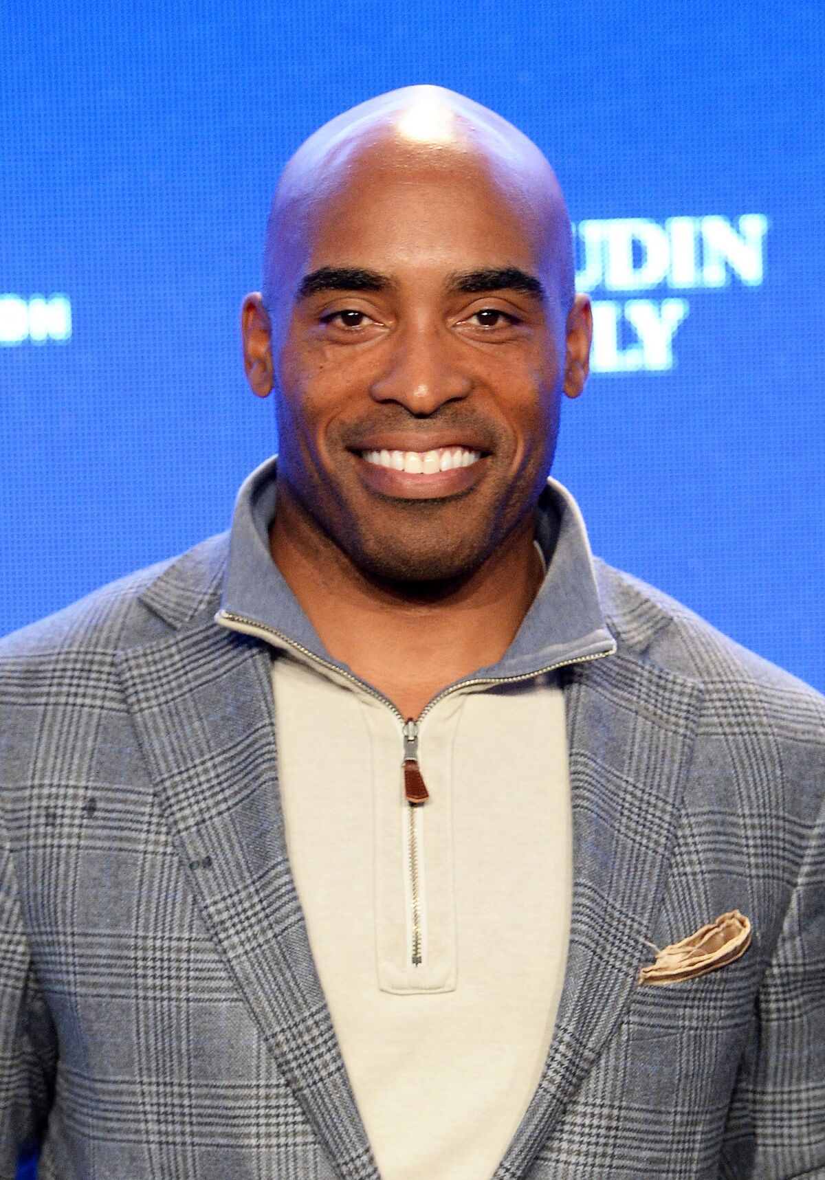 Former NFL tailback Tiki Barber to run Big Sur International Marathon –  Monterey Herald