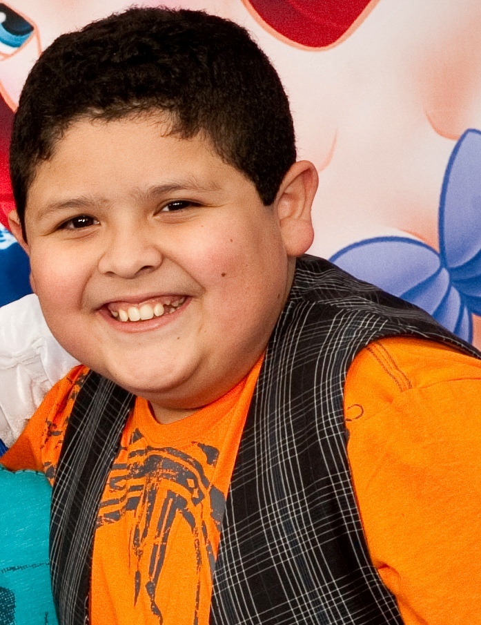 rico rodriguez modern family