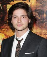 Thomas-mcdonell-premiere-fun-size-01