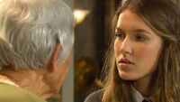 Nina & Sarah House Of Anubis