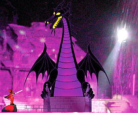 Disneyland-Maleficent-dragon-debut-delayed-dragon-400