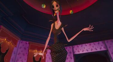 looking like the other mother from coraline, 29 inch waist