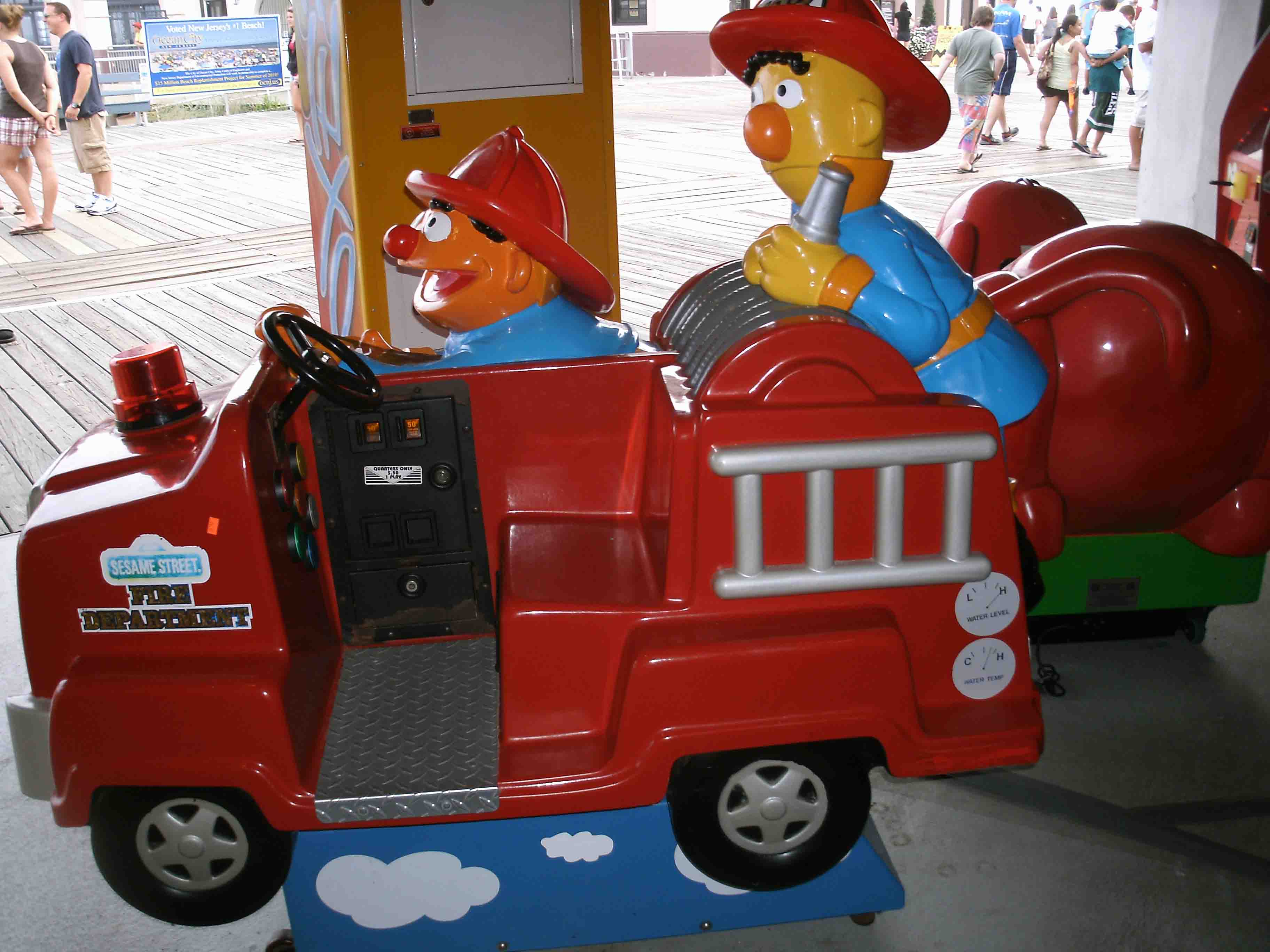 Fire truck best sale kiddie ride