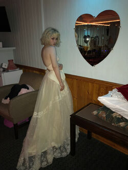 Heart Shaped Bed Album Nicole Dollanganger Wiki Fandom