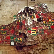 Volcano ElAnatsui.jpg (54 KB) El Anatsui