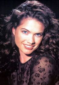 Heather-langenkamp-194239l