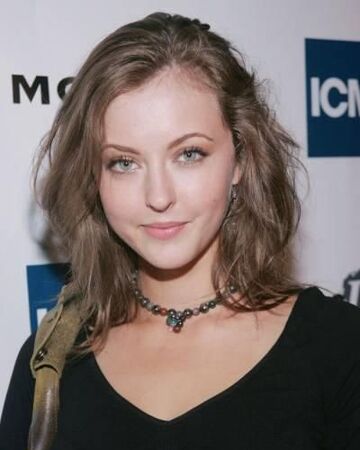 Katharine isabelle photos