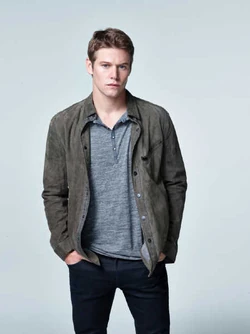 Zach Roerig