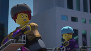 Ninjago–Papergirl–5’43”