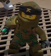 GoldenLloydCoolMask.jpg (32 KB) Golden Lloyd