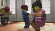 Screenshotter--LetsDanceLEGONINJAGOPrimeEmpireOriginalShorts-2’04”.jpg (215 KB)