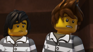 Crystalized–Ninjago City vs. Ninja–5’47”