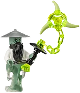 The Yin Blade with Yang's minifigure.