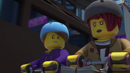 Ninjago–Papergirl–2’18”