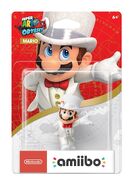 Wedding Mario amiibo packaging