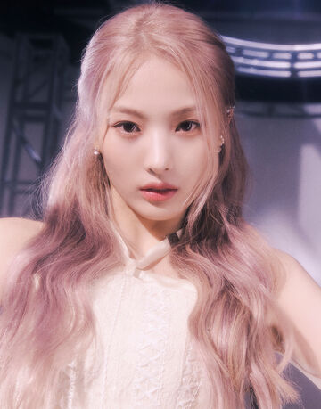 Jinni | NMIXX Wiki | Fandom