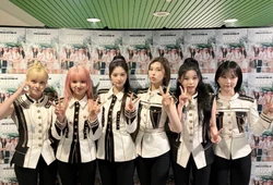 NMIXX スタジャン　MIXX university KPOP Style NMIXX Varsity Jacket MIXX University Merch Women