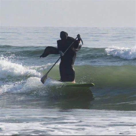 Beachepisode.dip | NO ONE WILL READ THIS Wiki | Fandom